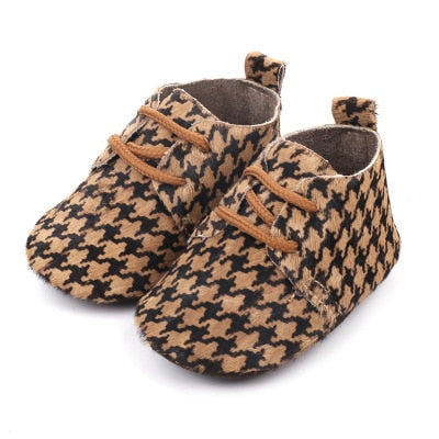 Hongteya New Genuine Leather Baby shoes Leopard print Baby Girls Soft shoes Horse hair Boys First walkers Lace Baby moccasins