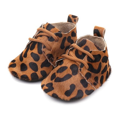 Hongteya New Genuine Leather Baby shoes Leopard print Baby Girls Soft shoes Horse hair Boys First walkers Lace Baby moccasins